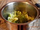 Krmov polvka s brokolic, koenovou zeleninou a brambory
